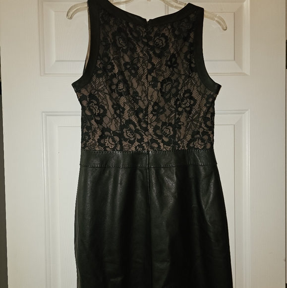 Elie Tahari faux leather dress - Picture 2 of 4